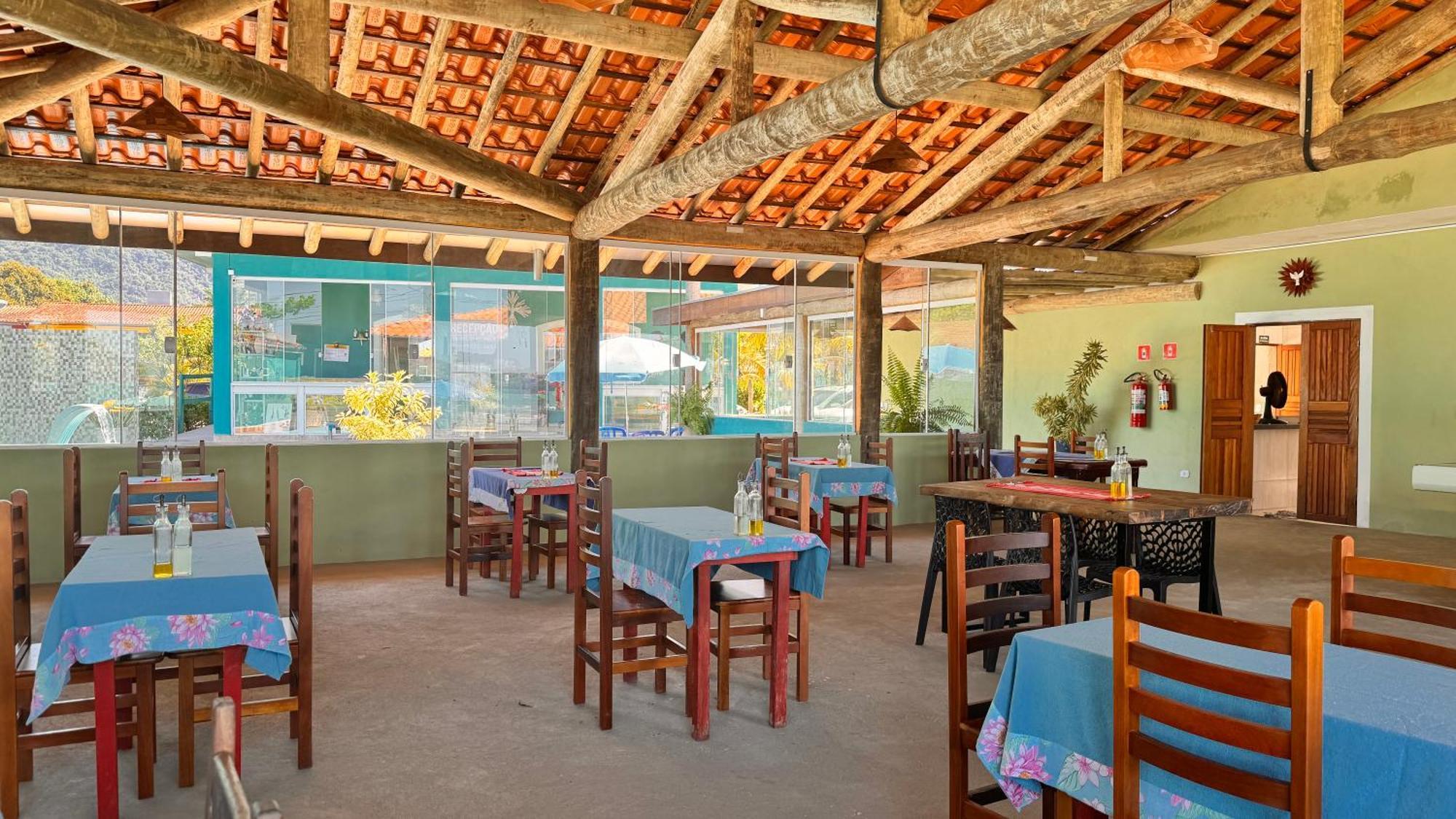 Eliiy Zita Pedro Hotel Ubatuba